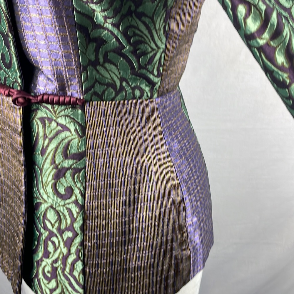 COPY - Beautiful. Women’s size 6. After Five dress jacket, many colors and tex… - Picture 8 of 10